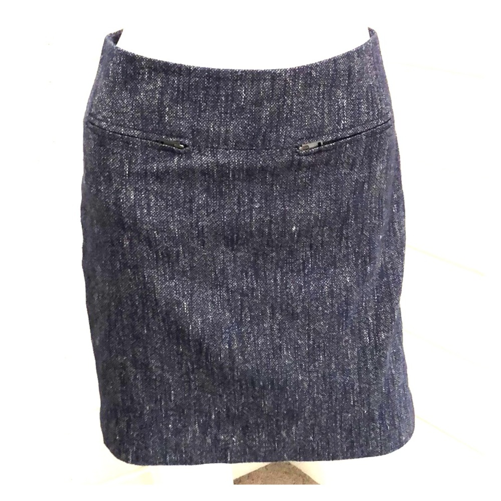 3/$10, 4/$12, 5/$14, 6/$16 Ann Taylor petite sz 0P back zip blue skirt